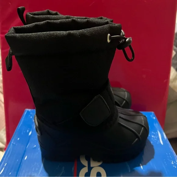 Totes Boots Boys Youth Size 6 M Winter Snow Waterproof Black Connor Adjustable - Picture 2 of 4